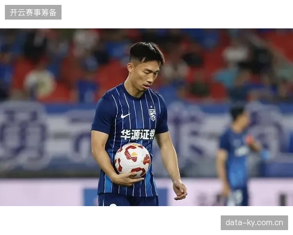 武汉三镇客场防守形同虚设，半程15轮客场丢球数冠绝联盟暴露防守体系硬度不足